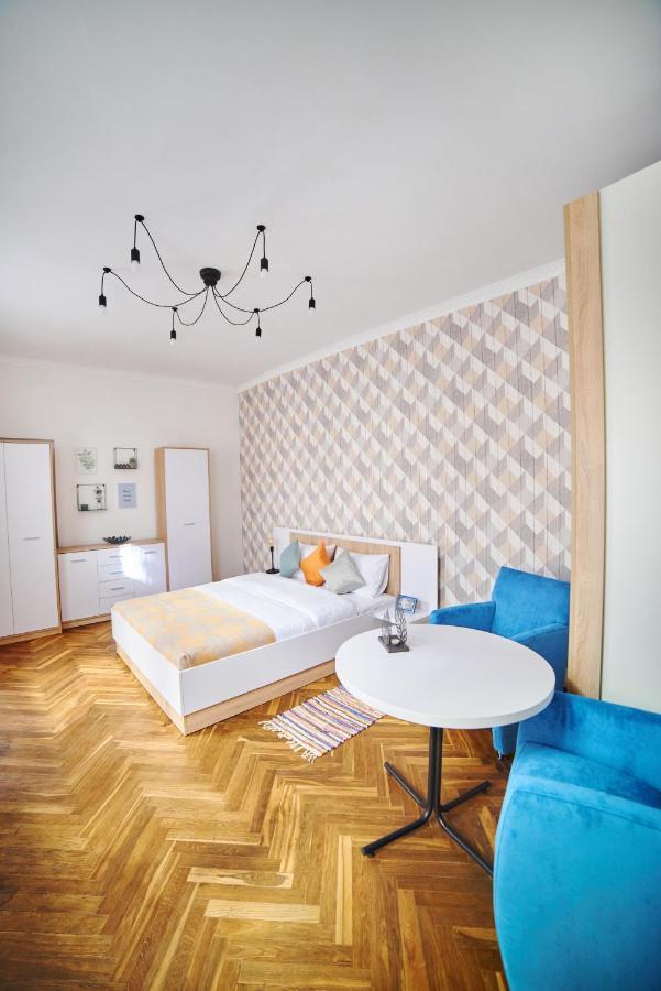 Comfort Apartments In Center Lemberg Exterior foto